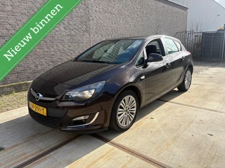Opel Astra 1.6 Sport. Clima. Cruise. Onderhoud compleet