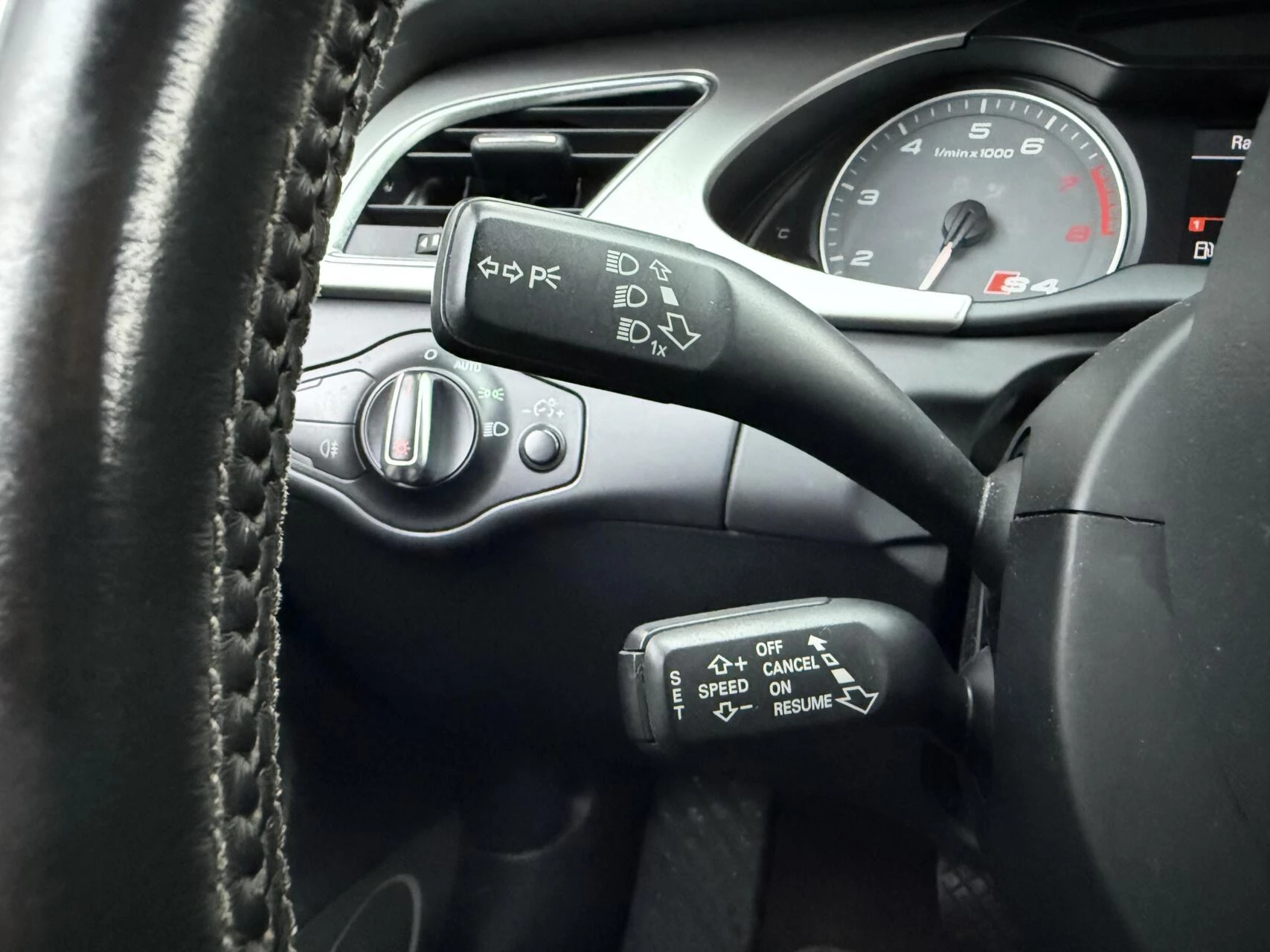 Hoofdafbeelding Audi S4