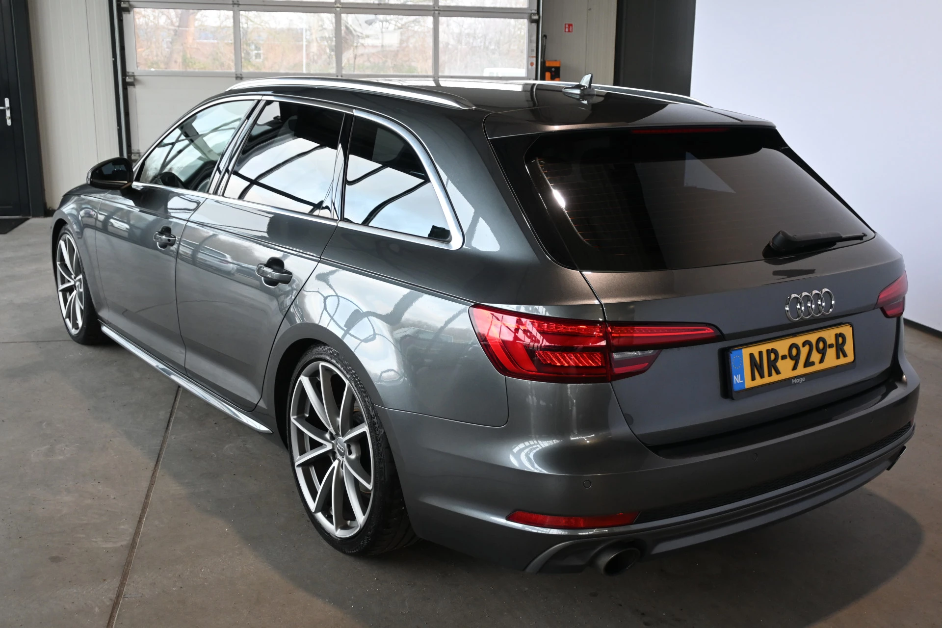 Hoofdafbeelding Audi A4