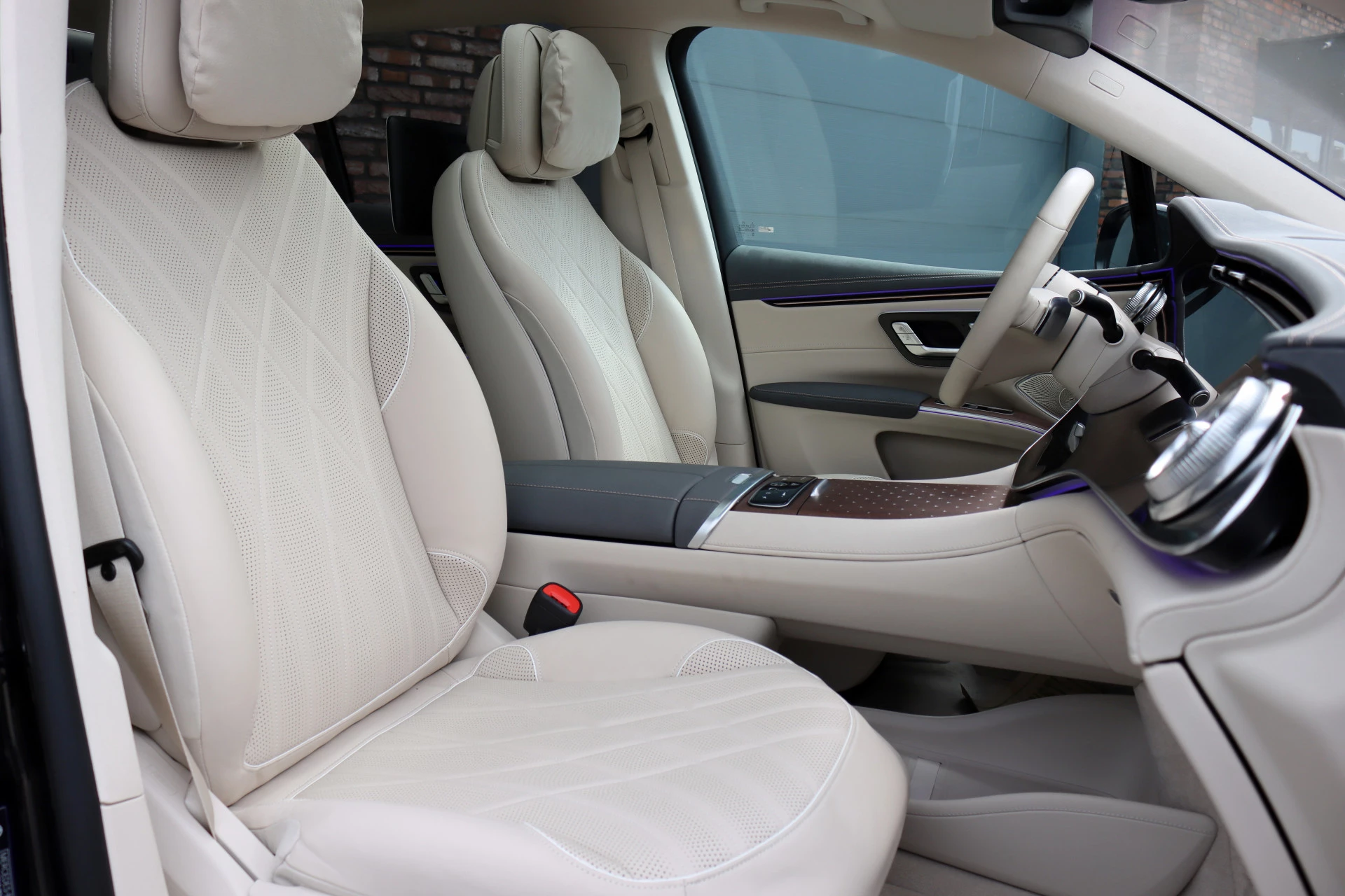 Hoofdafbeelding Mercedes-Benz EQS