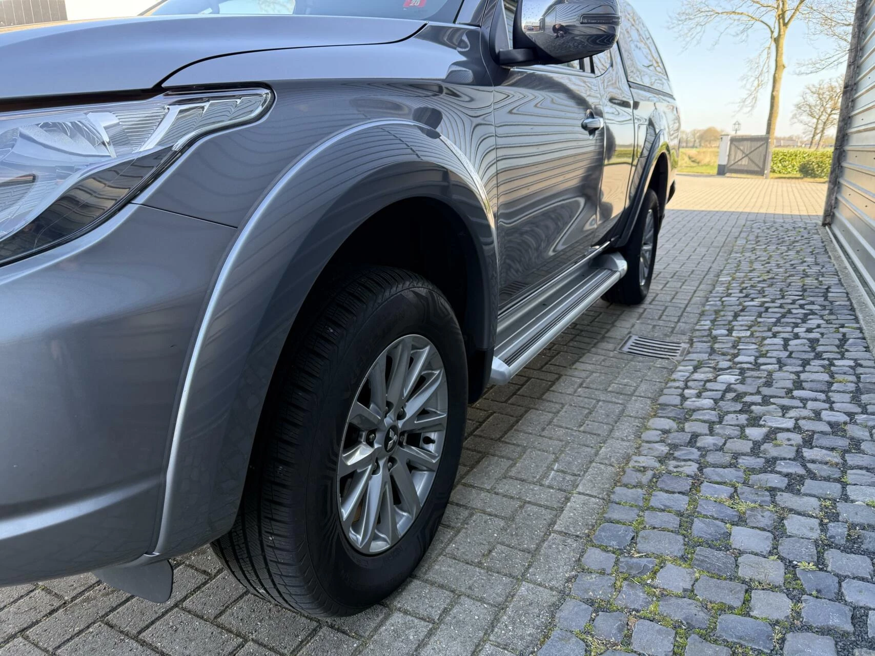 Hoofdafbeelding Mitsubishi L200