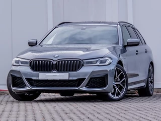 BMW 5 Serie Touring 530e xDrive M-SPORT ** LASER, LEDER, PANORAMA, TREKH, HuD, HiFi, 19-inch LMV ** € 42.750,= onder NP - Ex-BMW AG ** ** INFORMEER OOK NAAR ONZE AANTREKKELIJKE FINANCIAL-LEASE TARIEVEN **