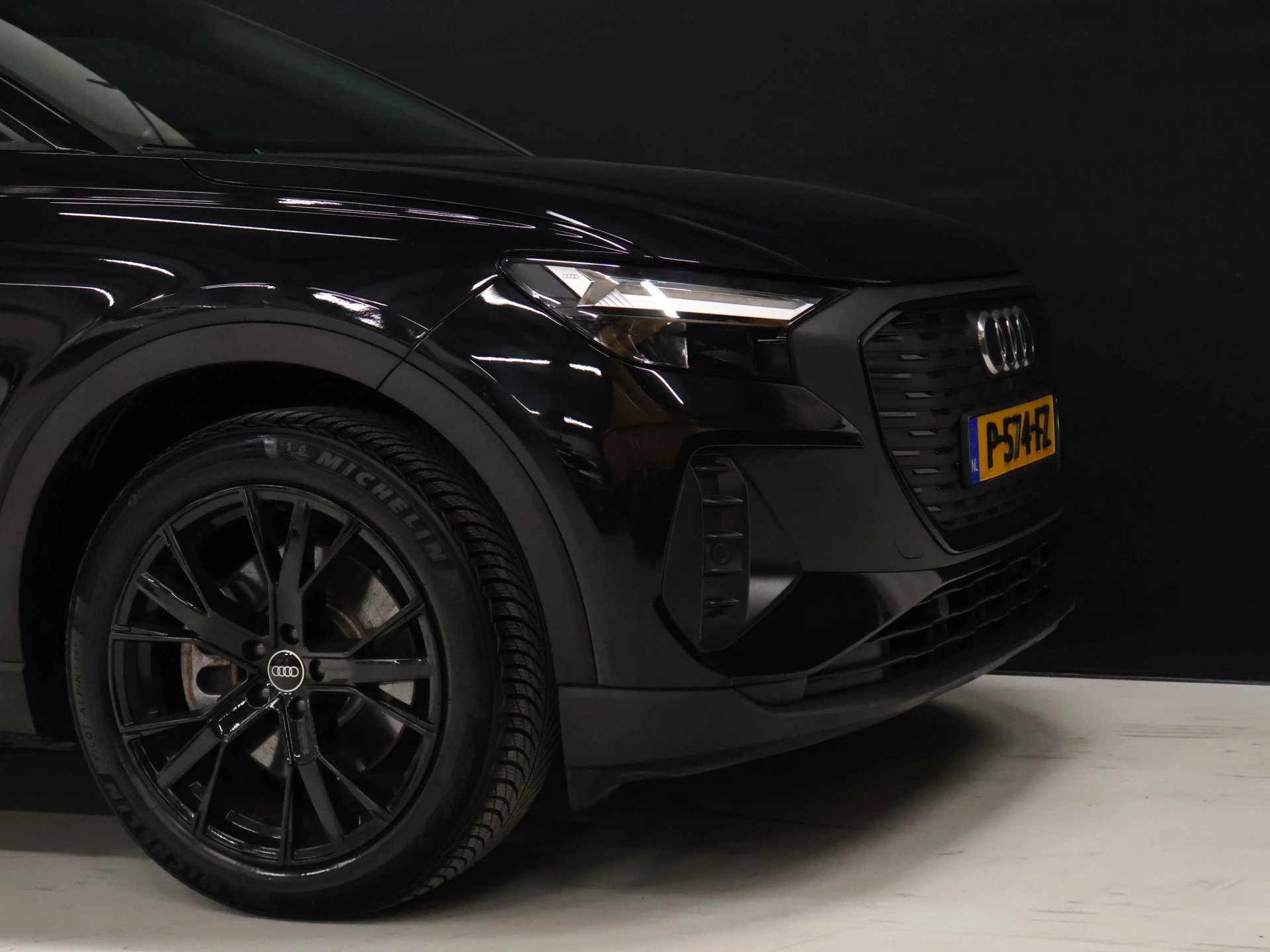 Hoofdafbeelding Audi Q4 Sportback e-tron