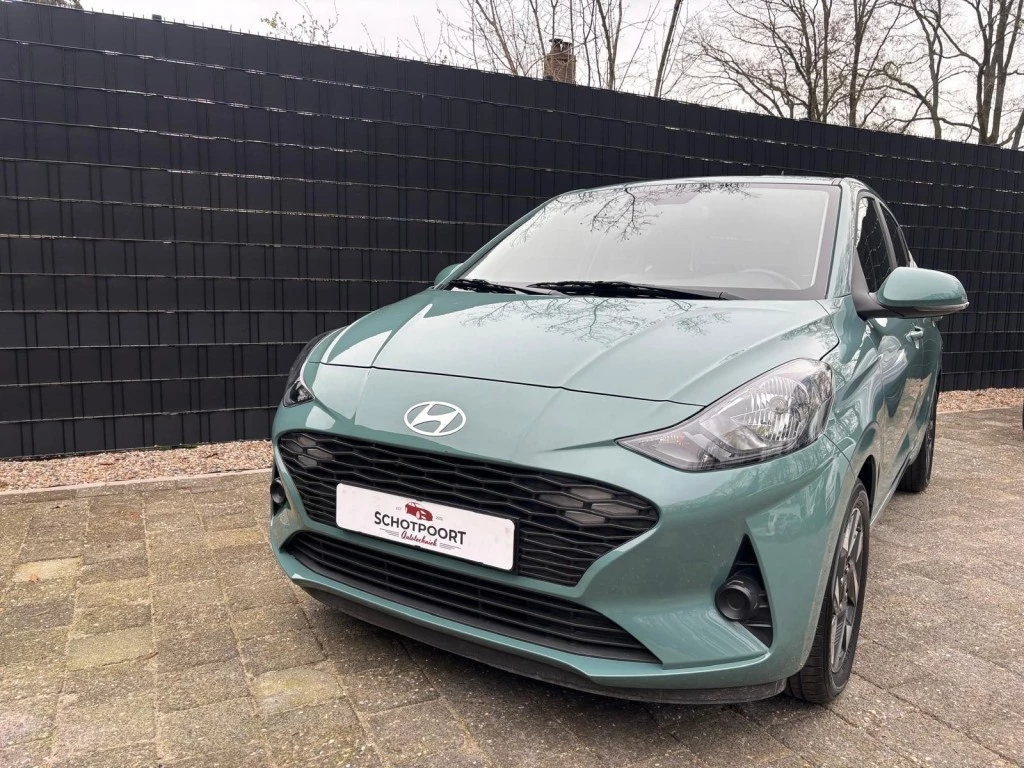 Hoofdafbeelding Hyundai i10