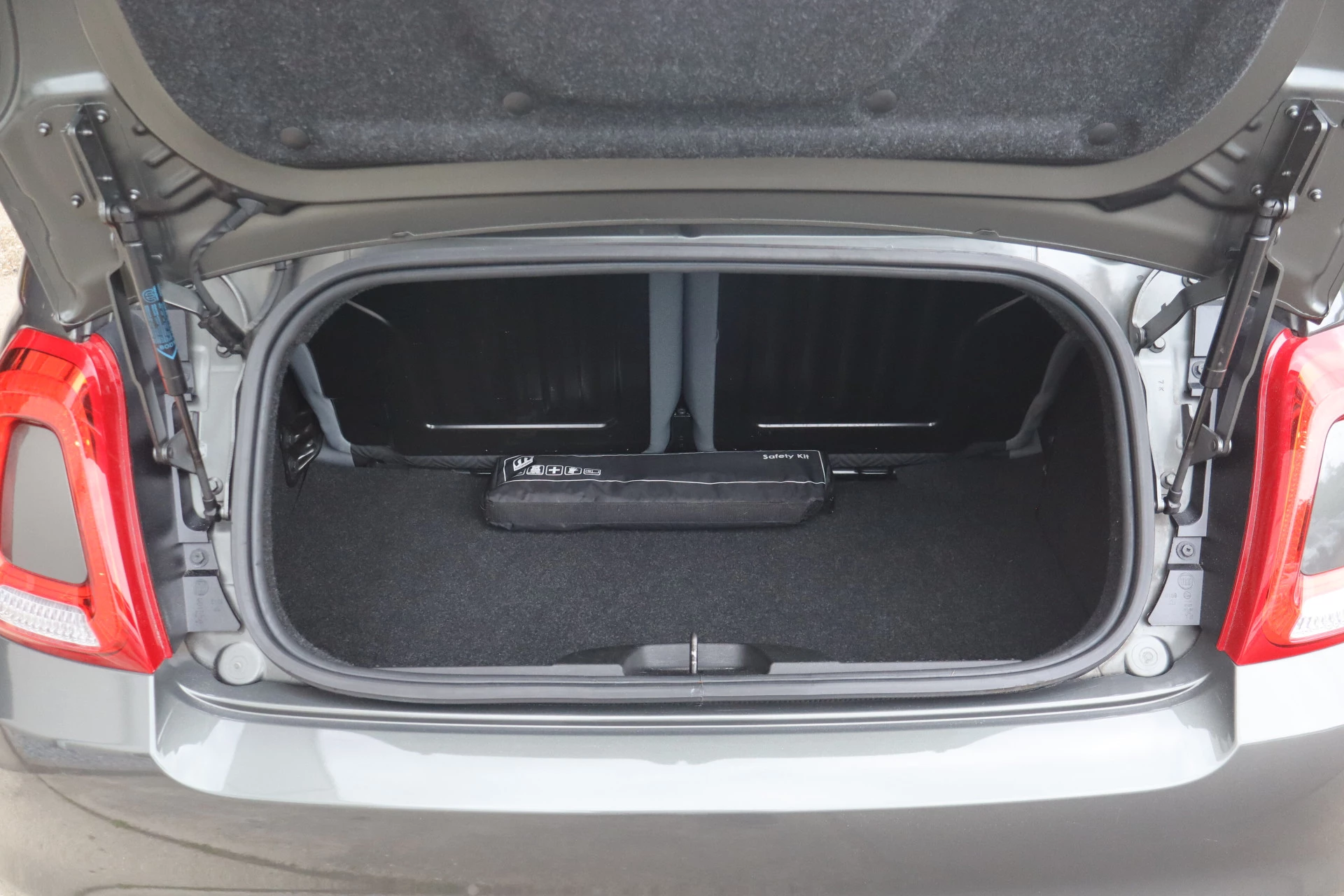 Hoofdafbeelding Fiat 500C
