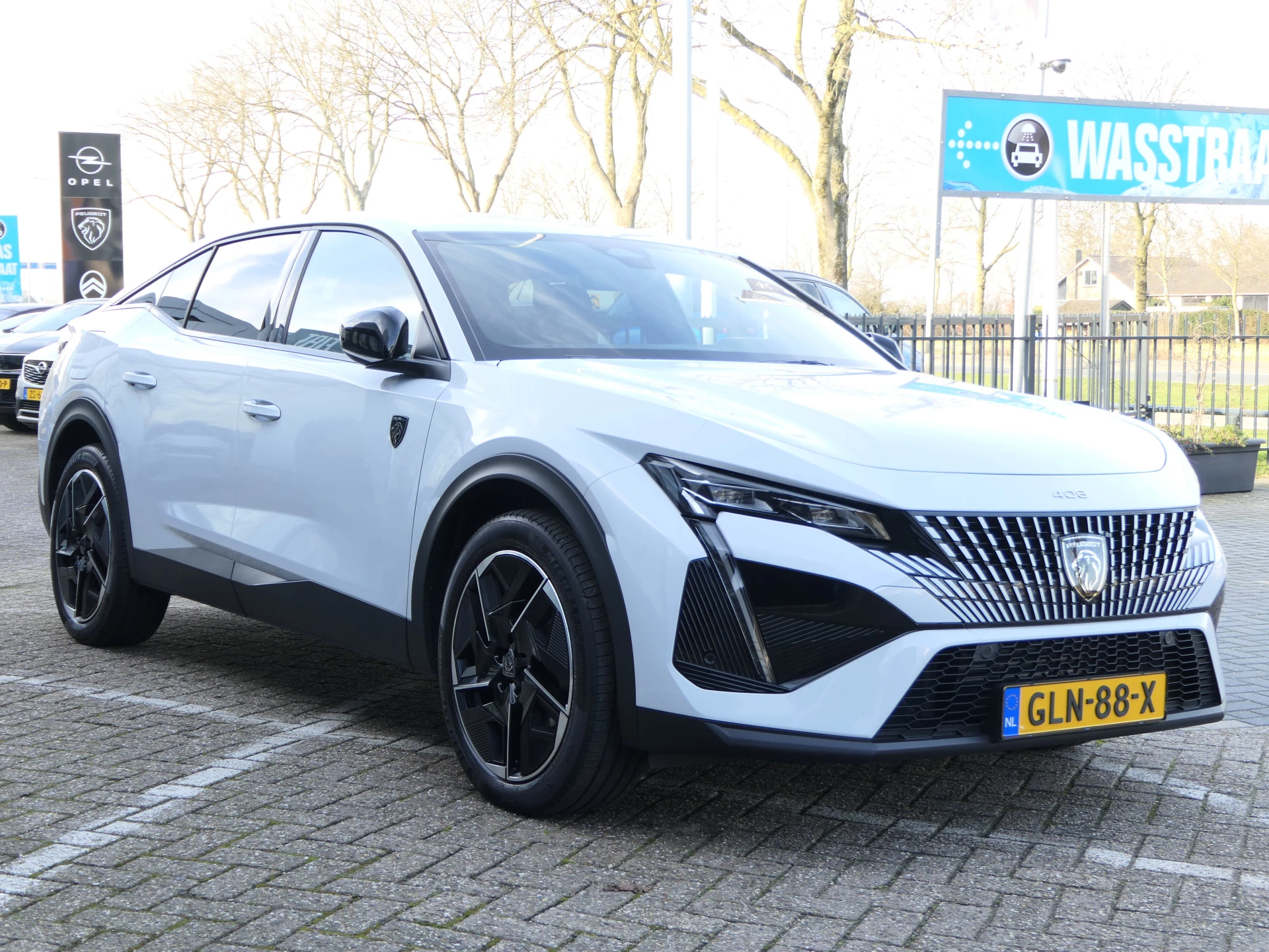 Hoofdafbeelding Peugeot 408