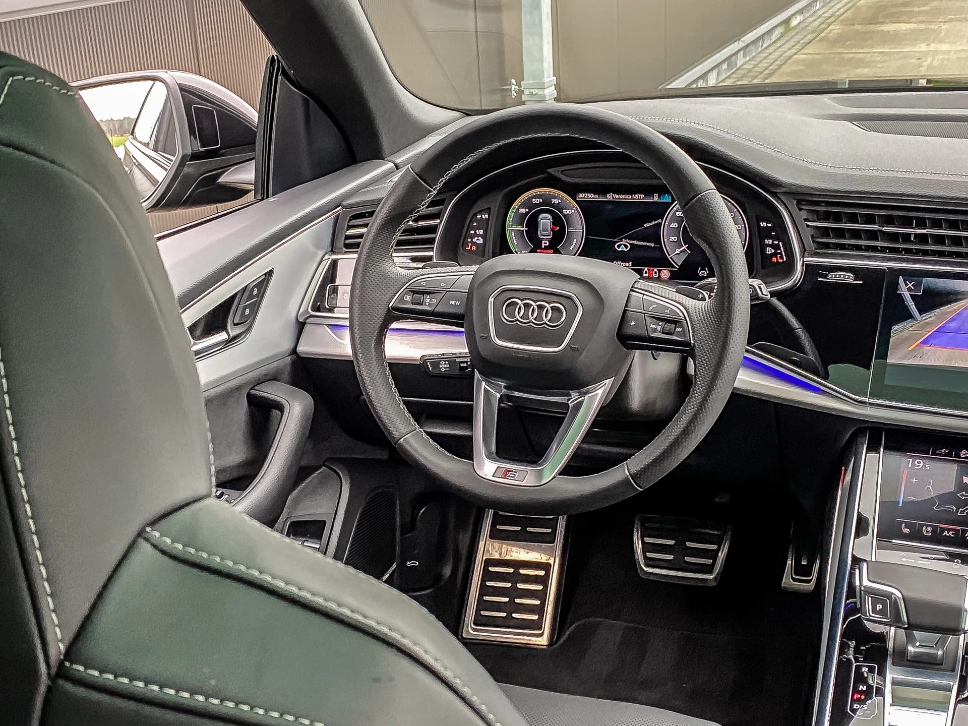 Hoofdafbeelding Audi Q8