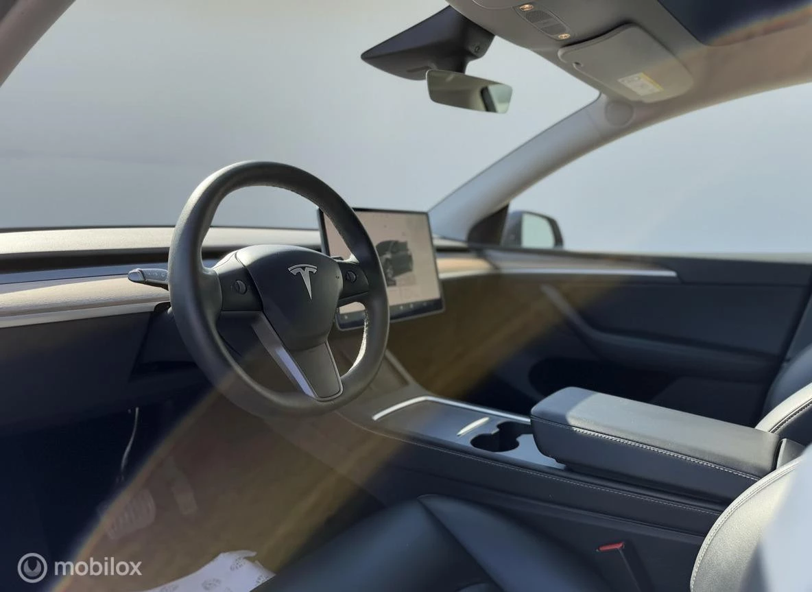 Hoofdafbeelding Tesla Model Y