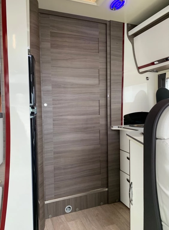 Hoofdafbeelding McLouis Carat 480g Queensbed Hefbed