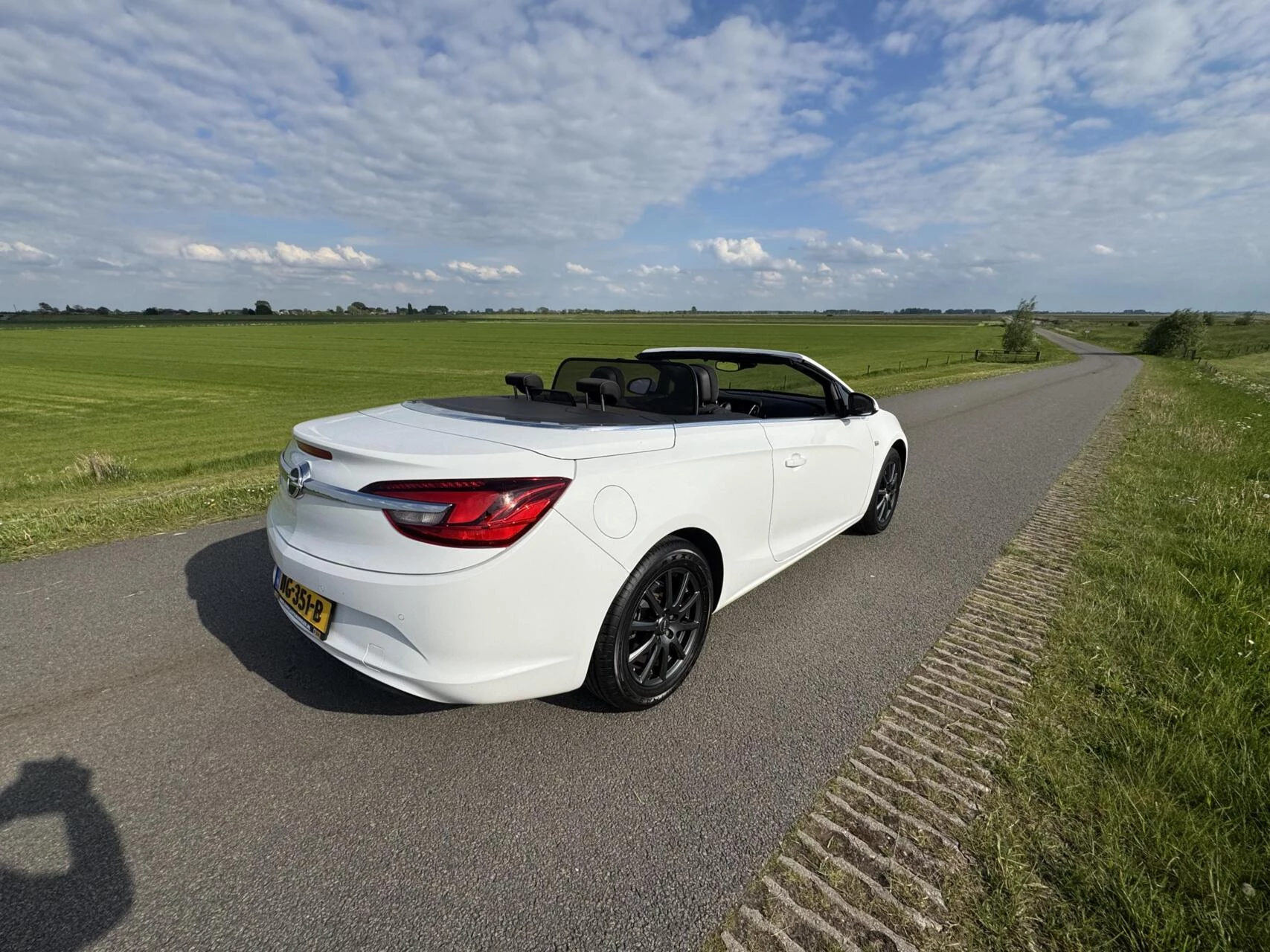 Hoofdafbeelding Opel Cascada
