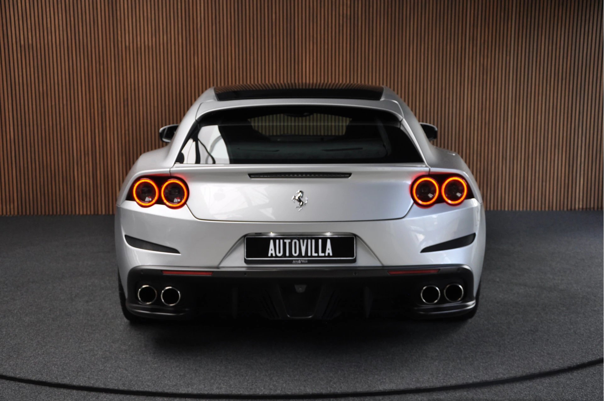 Hoofdafbeelding Ferrari GTC4Lusso