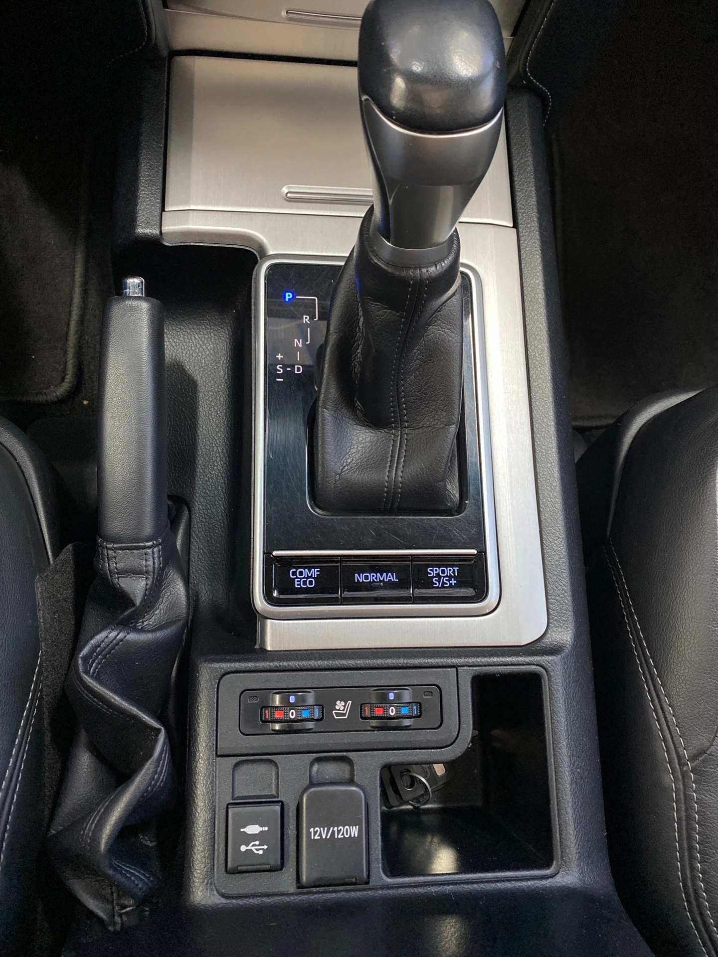Hoofdafbeelding Toyota Land Cruiser