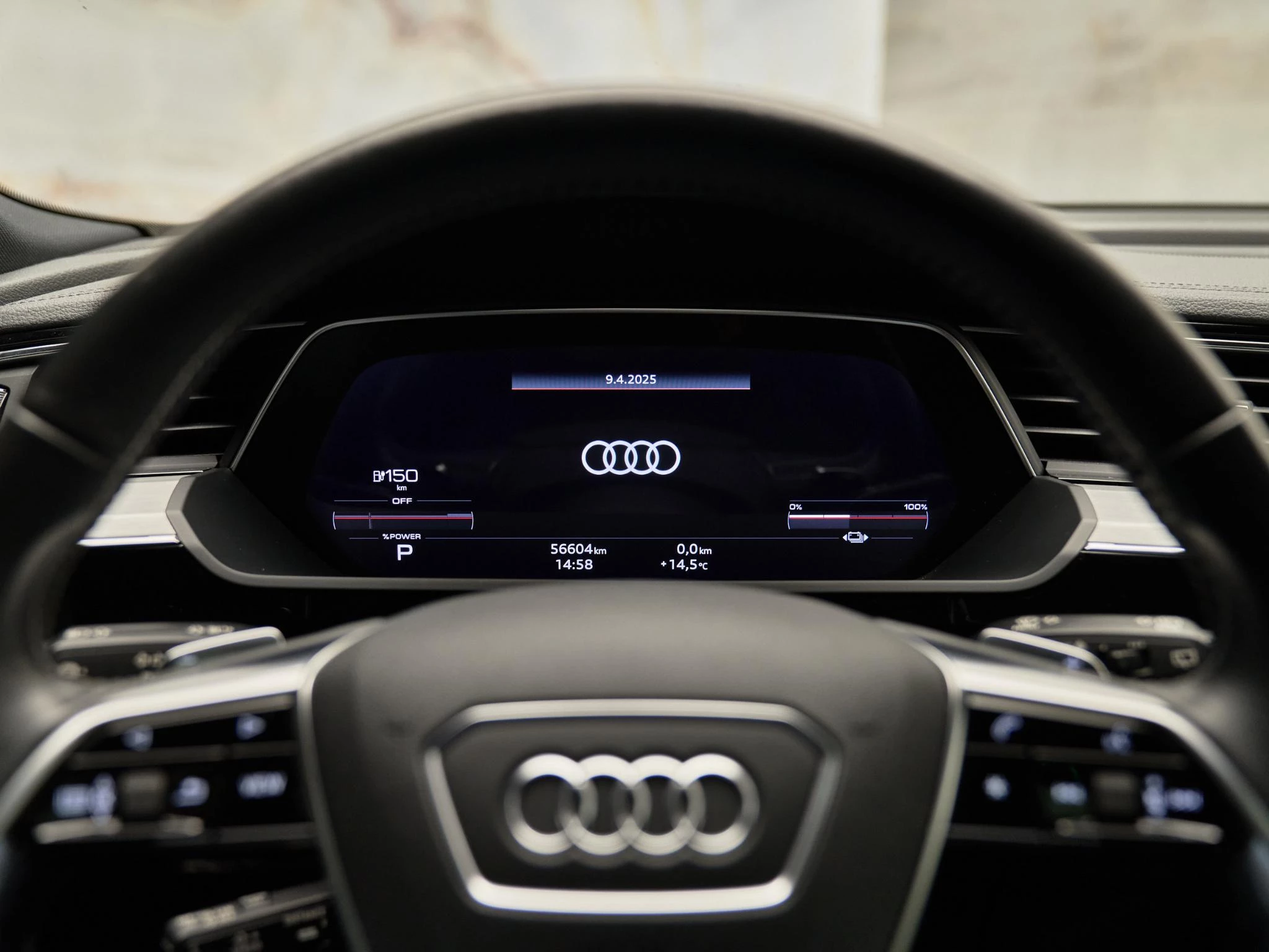Hoofdafbeelding Audi e-tron
