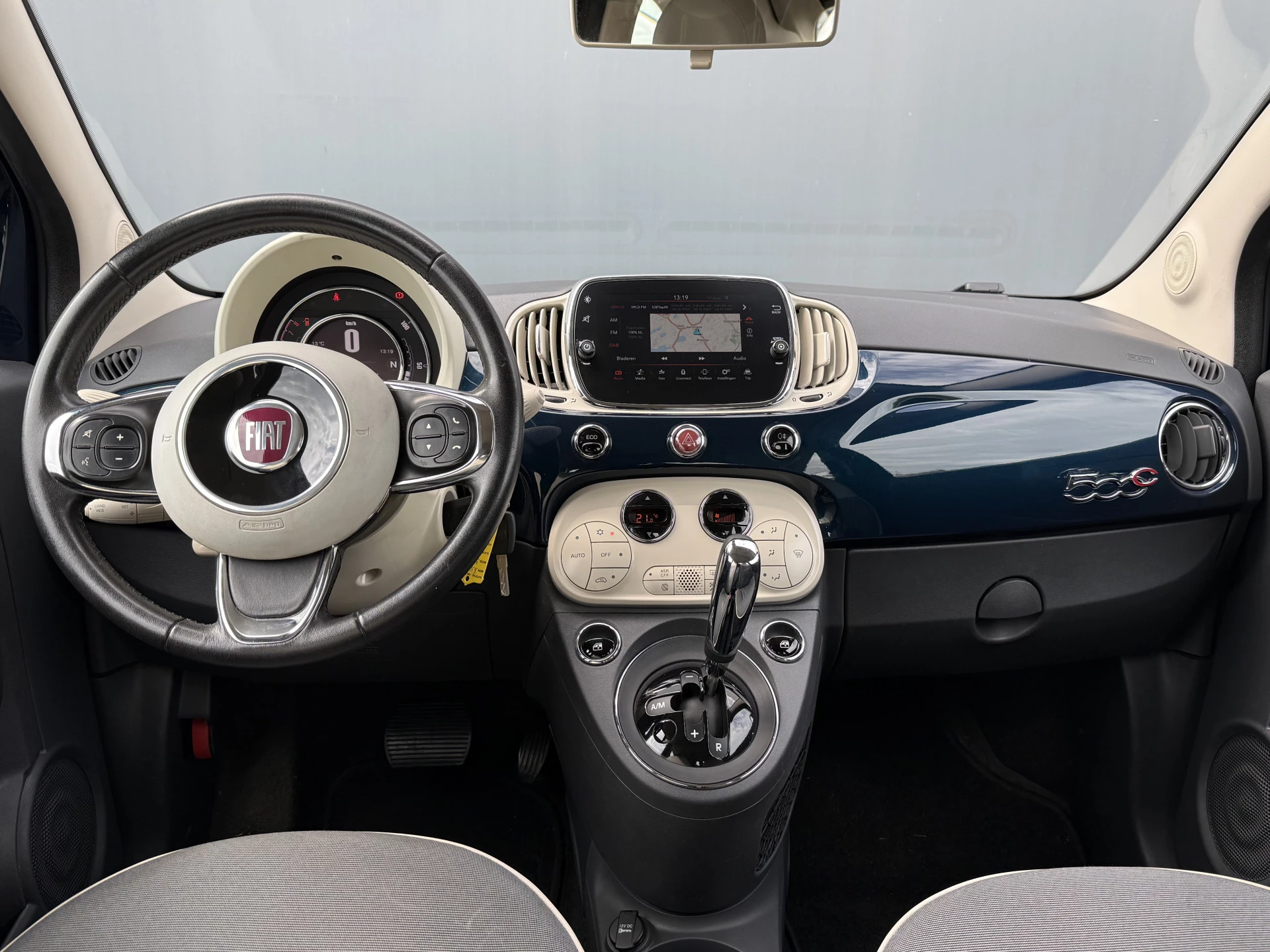 Hoofdafbeelding Fiat 500C