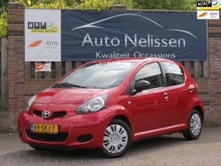 Toyota Aygo 1.0-12V 5-DEURS | GROOT SCHERM | APPLE CARPLAY | ANDROID AUTO | MOOIE ROOD METALLIC KLEUR | NAV | ORIGINEEL NEDERLANDS