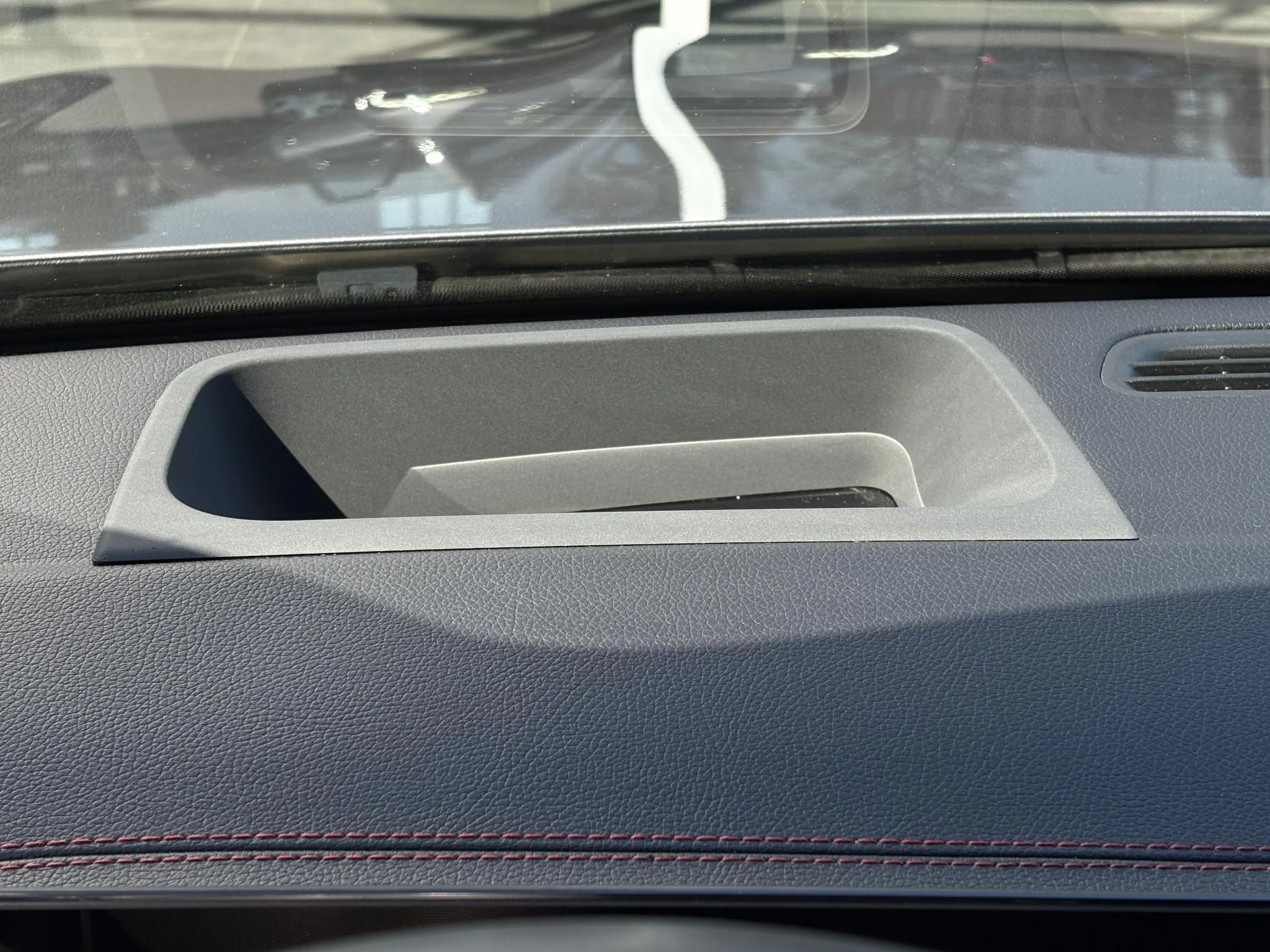 Hoofdafbeelding Mercedes-Benz EQB