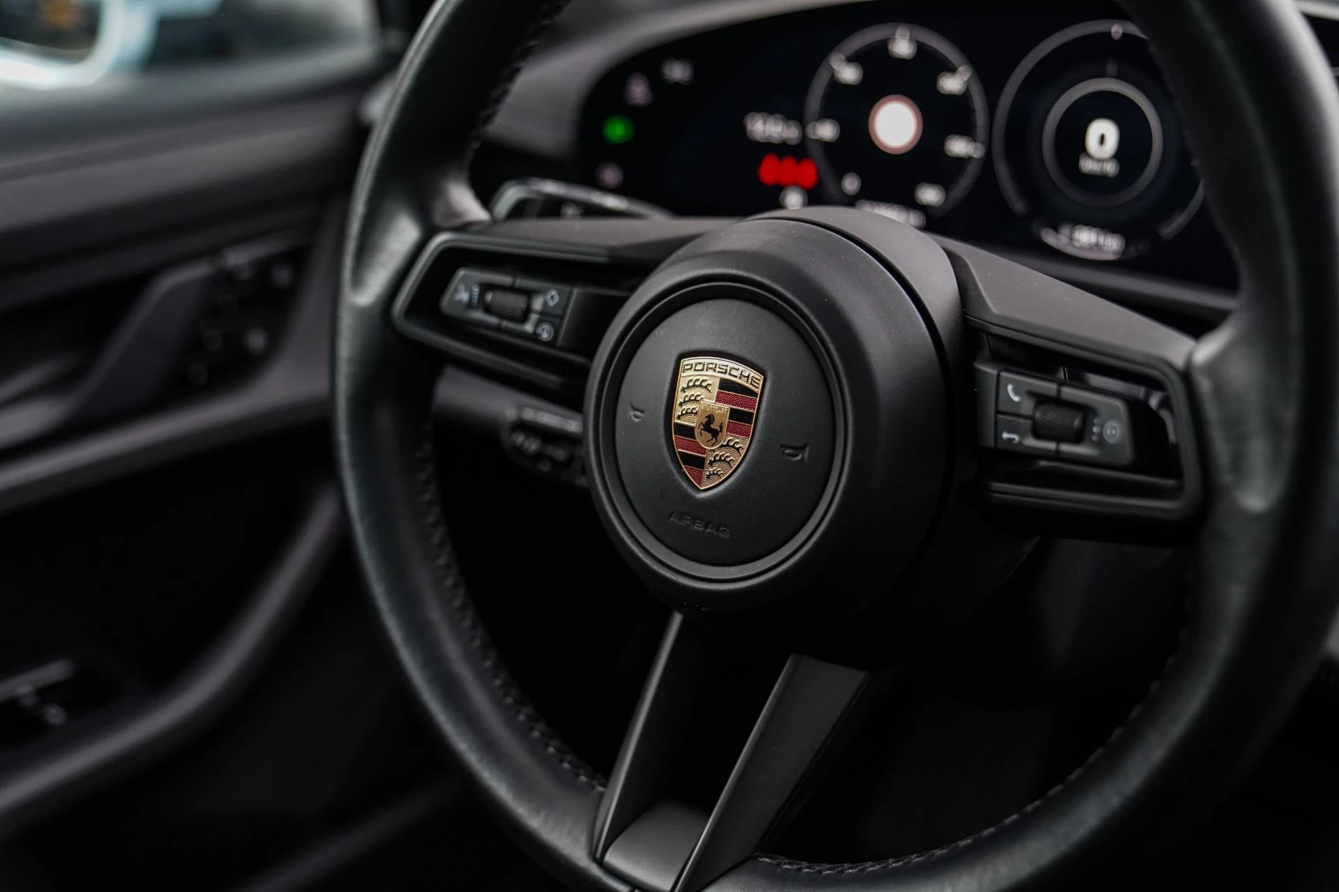 Hoofdafbeelding Porsche Taycan