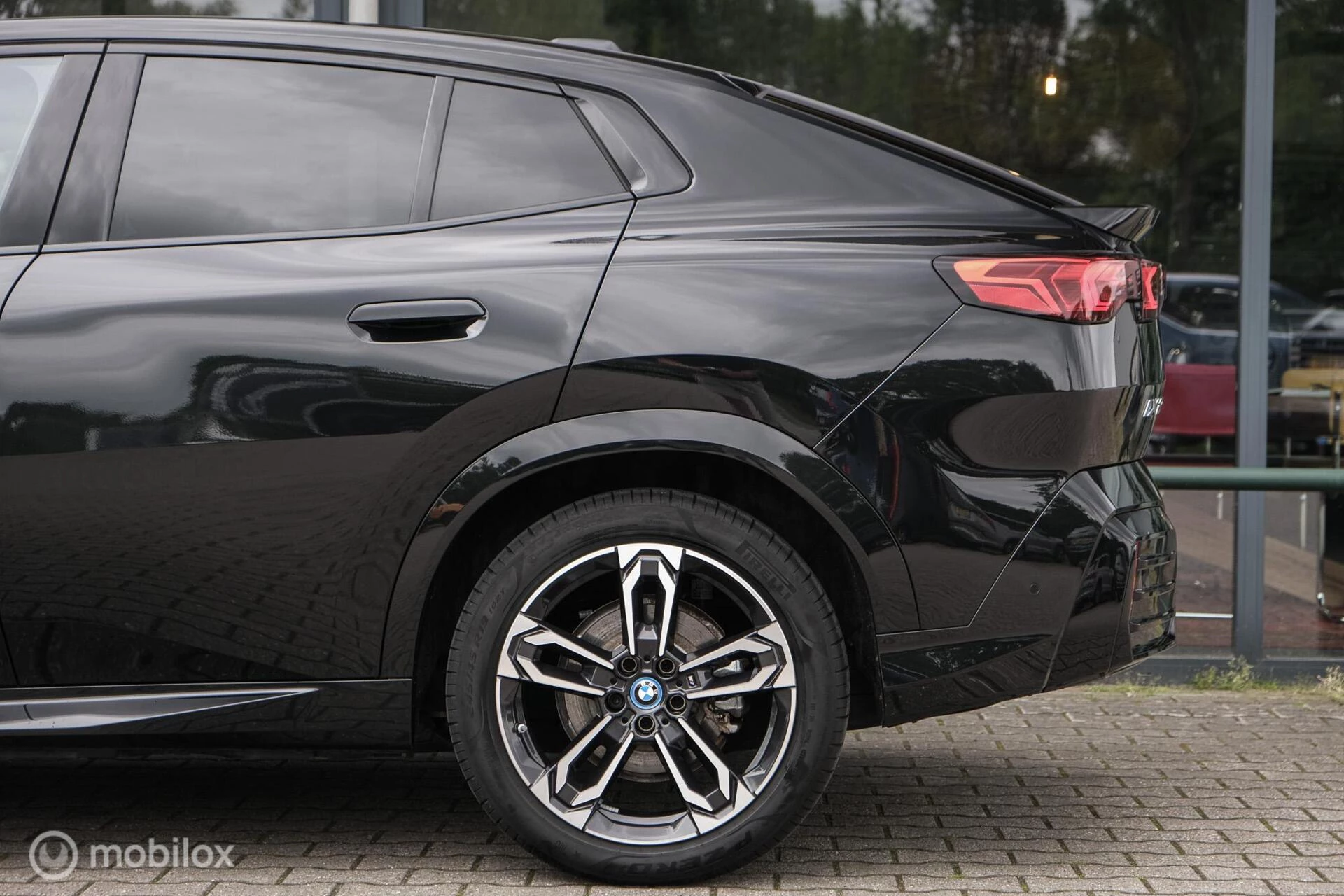 Hoofdafbeelding BMW iX2