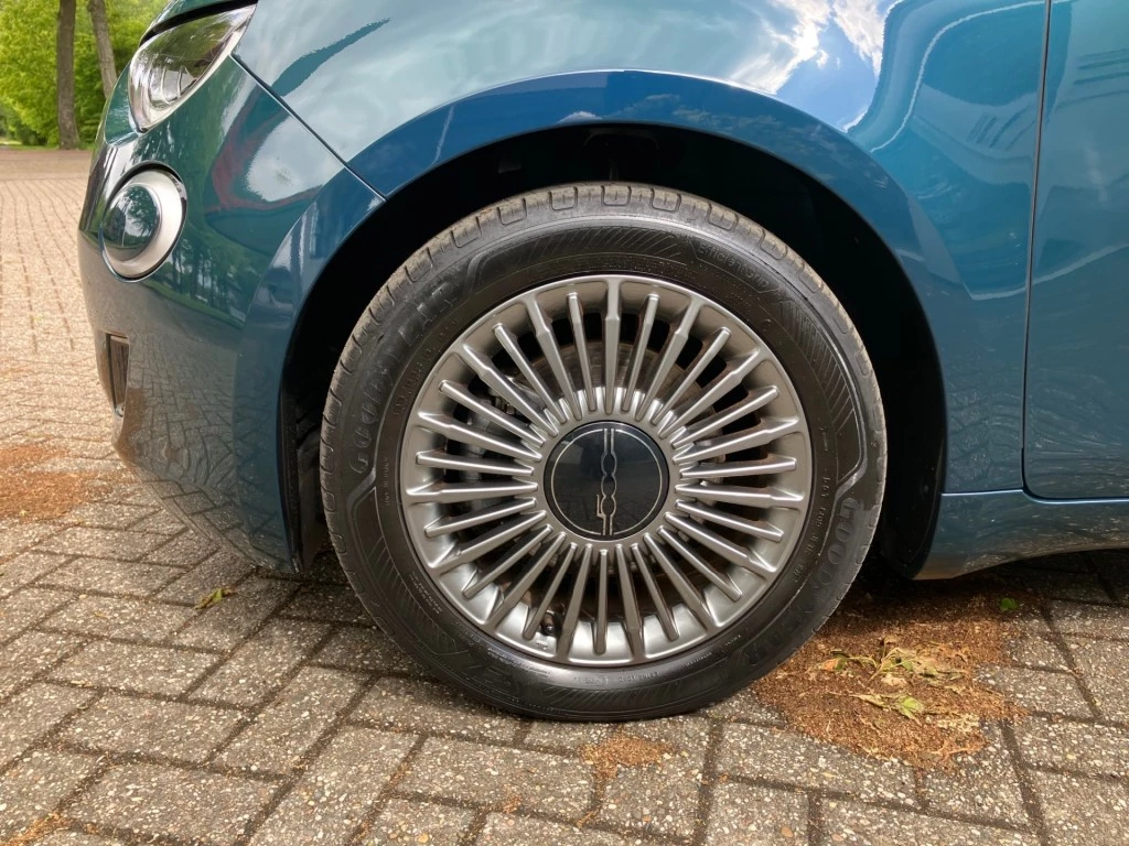 Hoofdafbeelding Fiat 500e