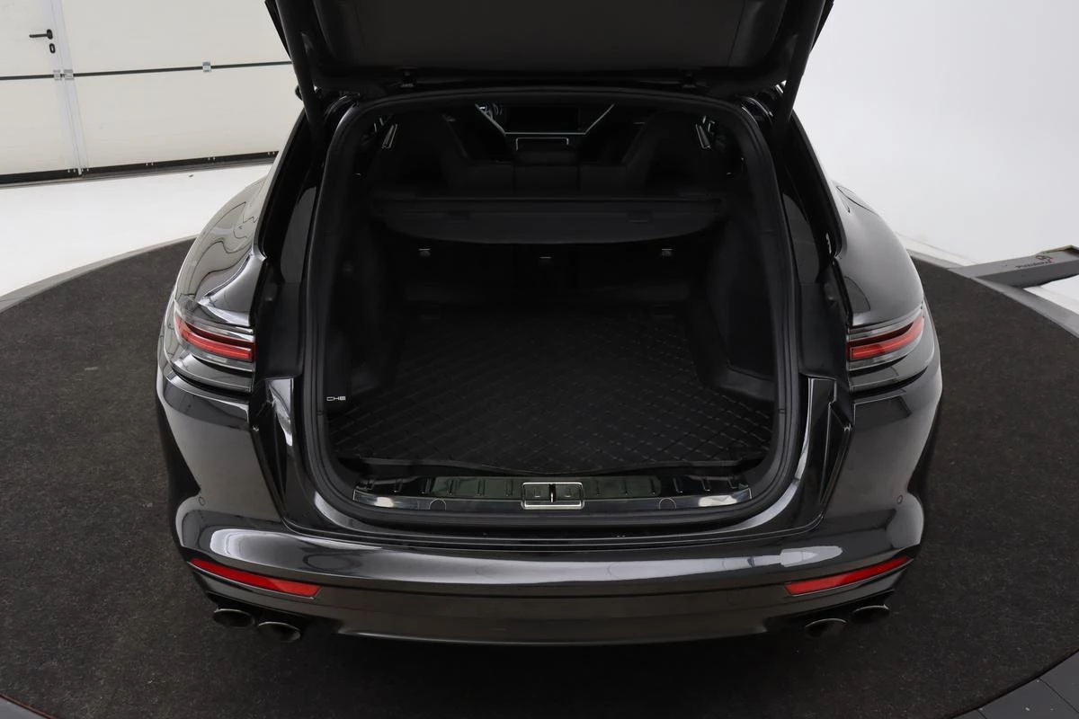 Hoofdafbeelding Porsche Panamera