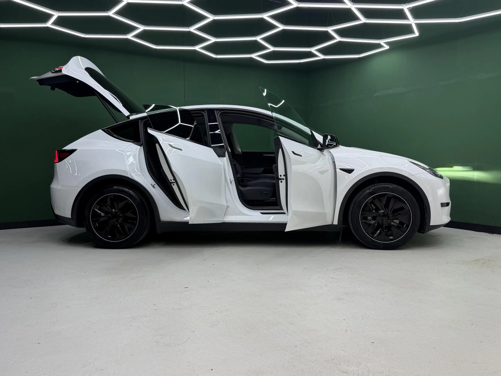 Hoofdafbeelding Tesla Model Y