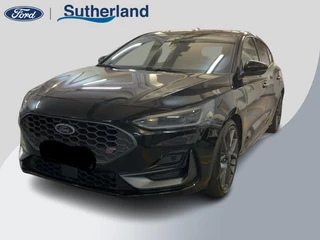 Ford Focus 2.3 EcoBoost ST-X | 280pk | Winter Pack | Camera | Head up Display | AGR-Stoelen | Sper Differentieel