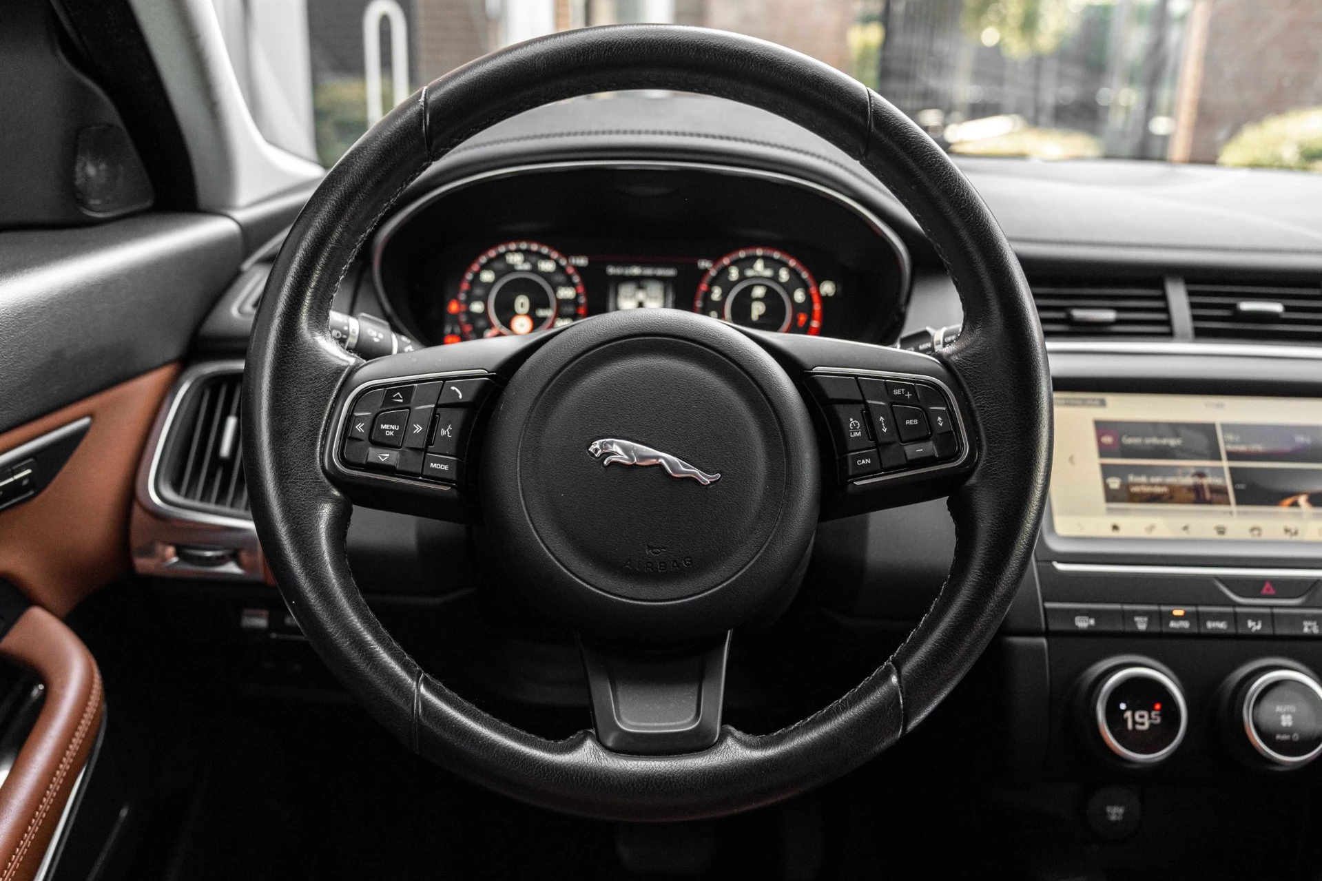 Hoofdafbeelding Jaguar E-PACE