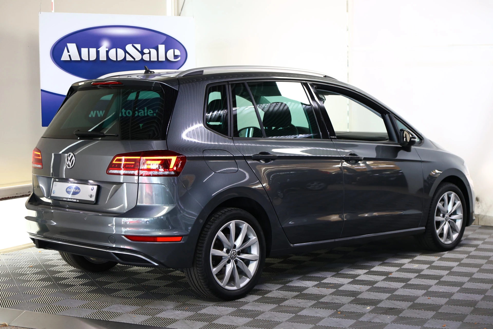 Hoofdafbeelding Volkswagen Golf Sportsvan
