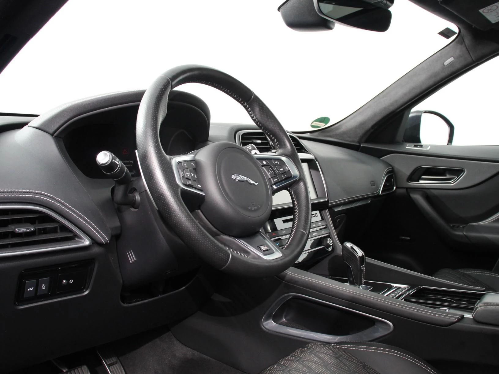 Hoofdafbeelding Jaguar F-PACE