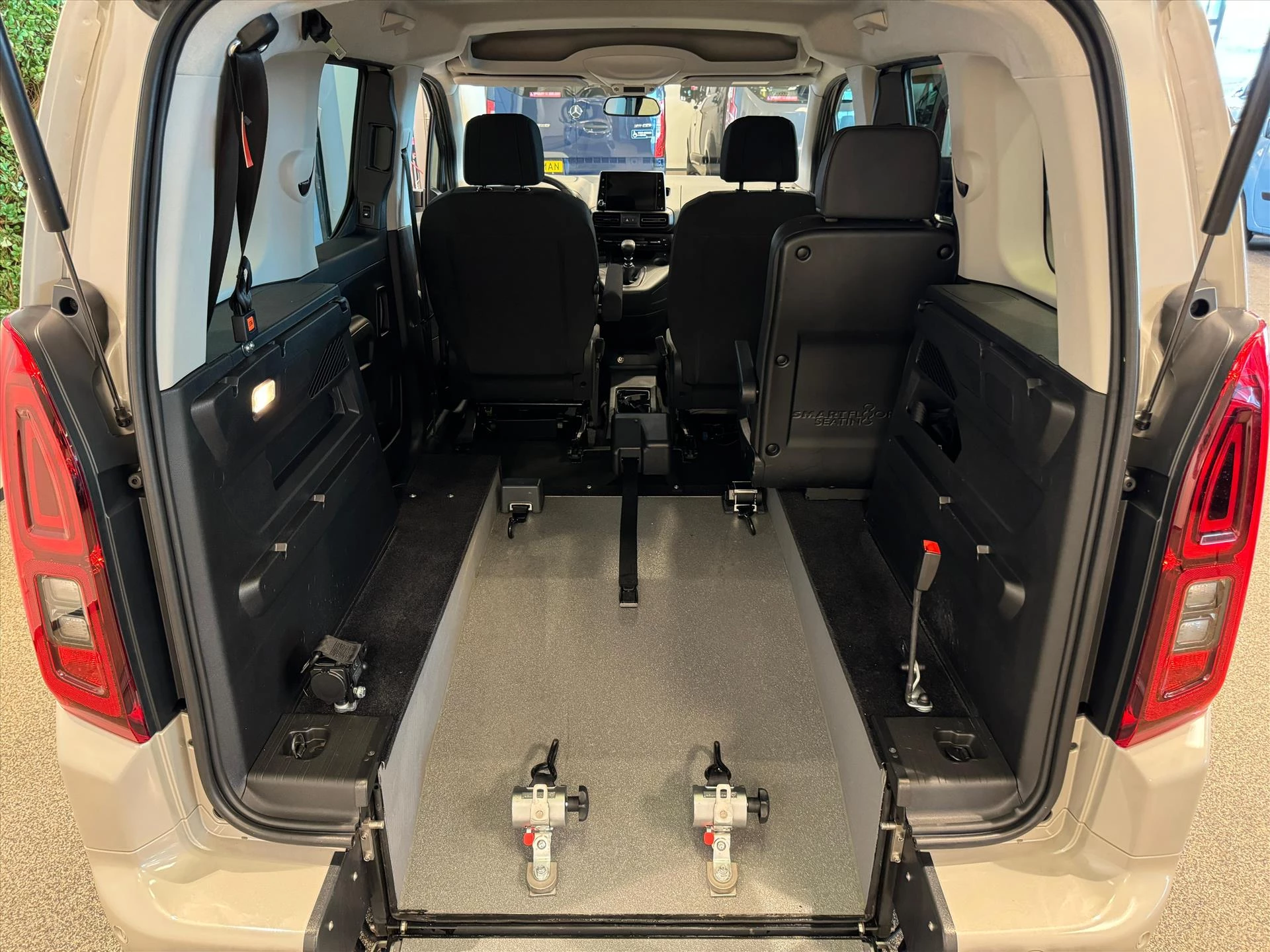 Hoofdafbeelding Opel Combo