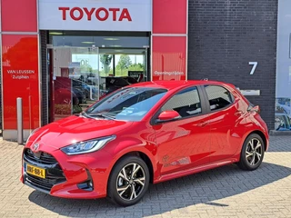 Toyota Yaris 1.5 Hybrid 115 Dynamic COMFORT-PACK PDC BLIND-SPOT APPLE CARPLAY & ANDROID AUTO