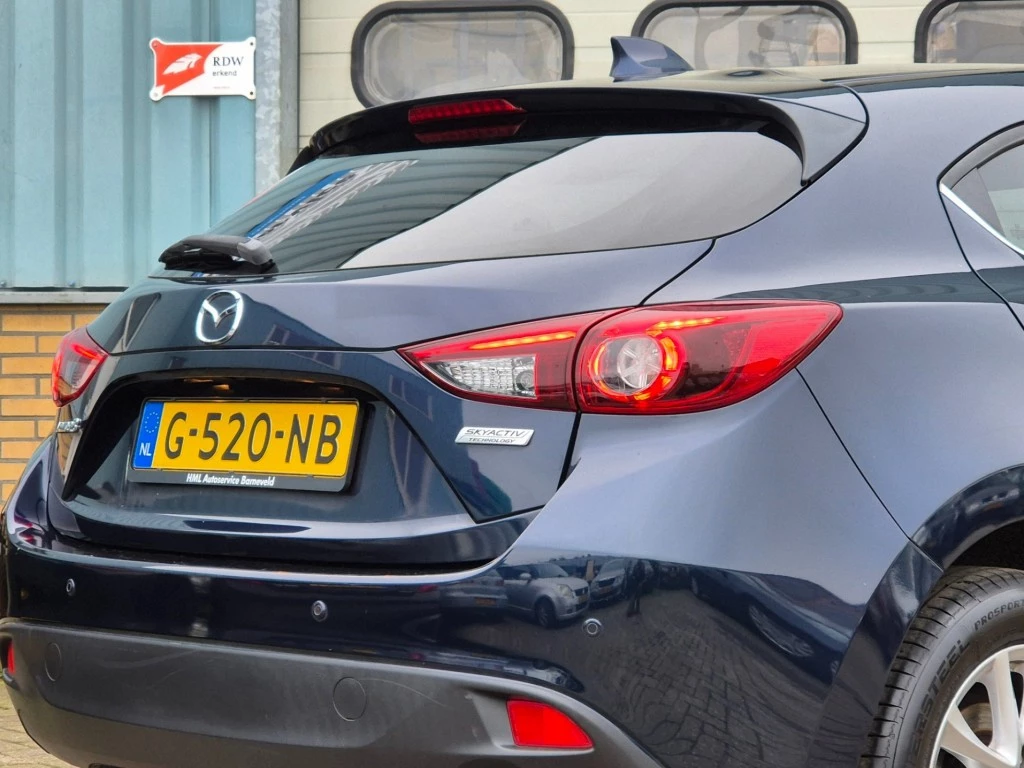 Hoofdafbeelding Mazda 3