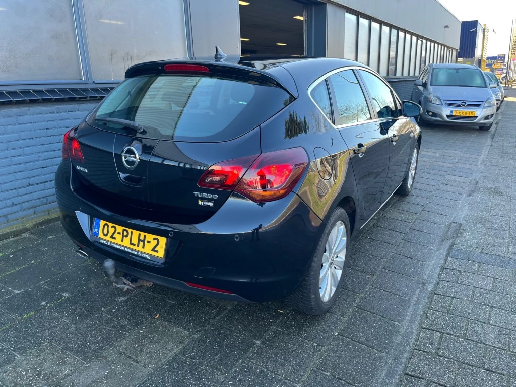 Hoofdafbeelding Opel Astra