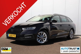 Skoda Octavia Combi 1.0 e-TSI Sport Business 110PK Automaat Trekhaak RS Stoelen Navigatie Carplay Android