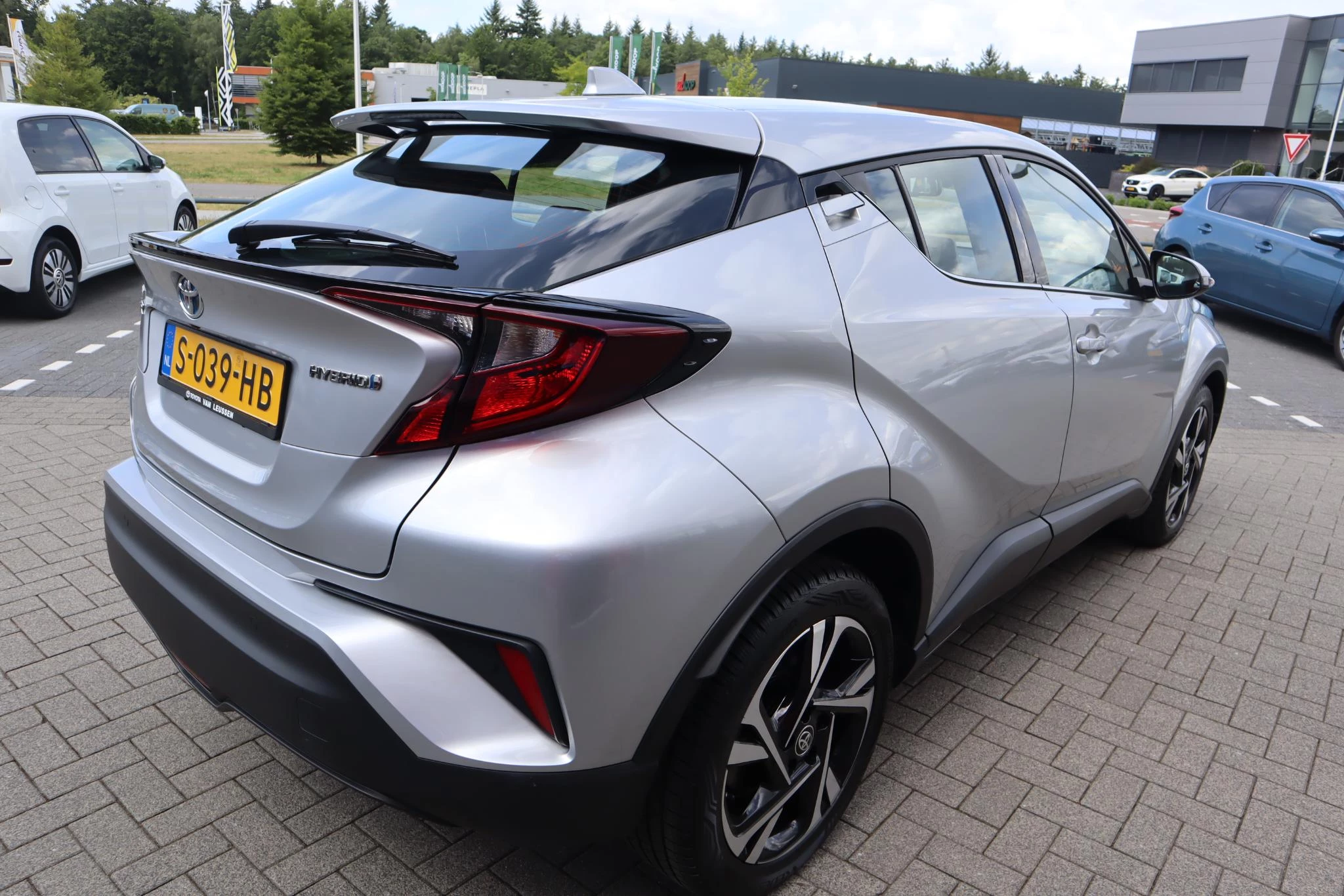 Hoofdafbeelding Toyota C-HR