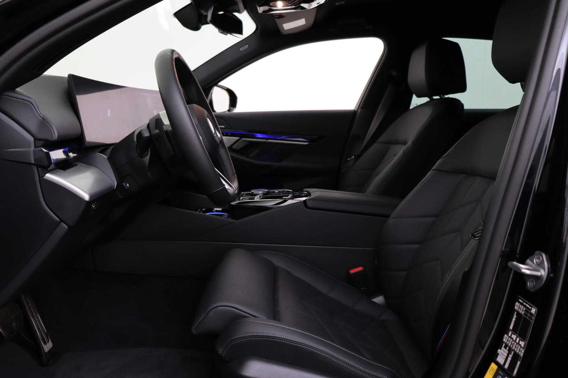 Hoofdafbeelding BMW i5