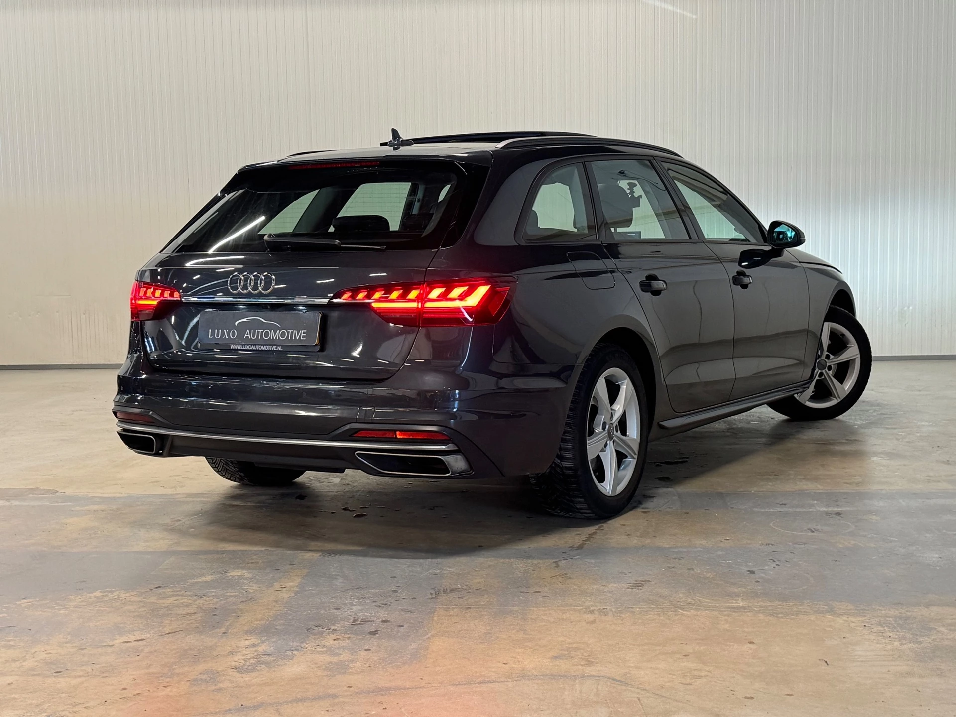 Hoofdafbeelding Audi A4