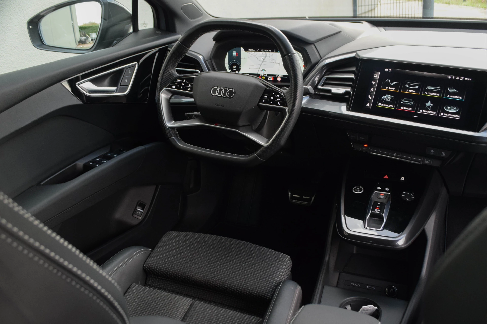 Hoofdafbeelding Audi Q4 e-tron