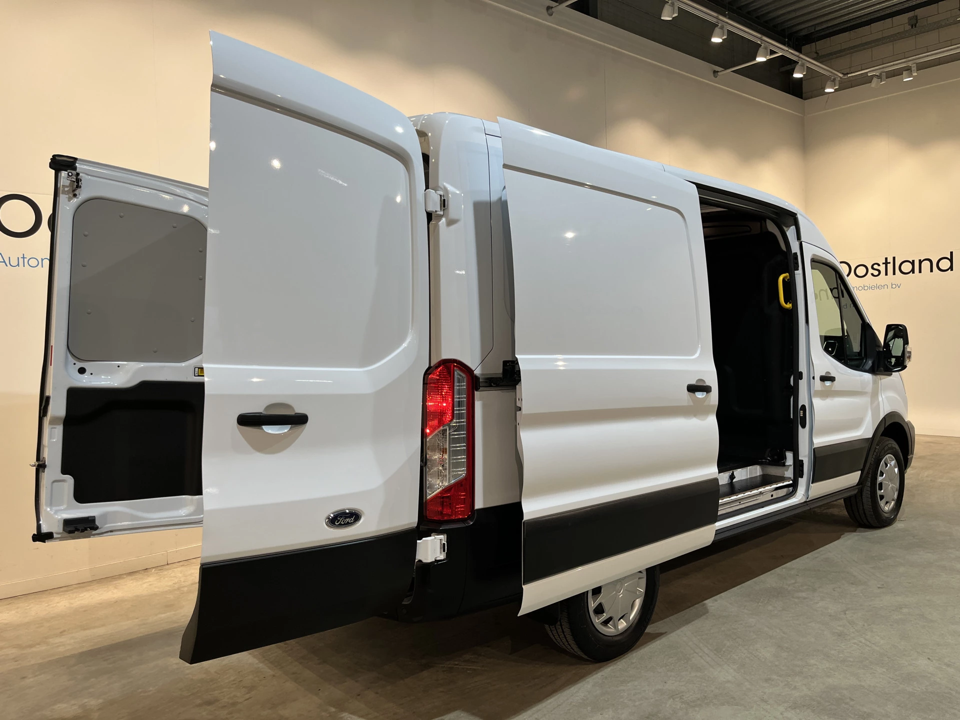 Hoofdafbeelding Ford E-Transit