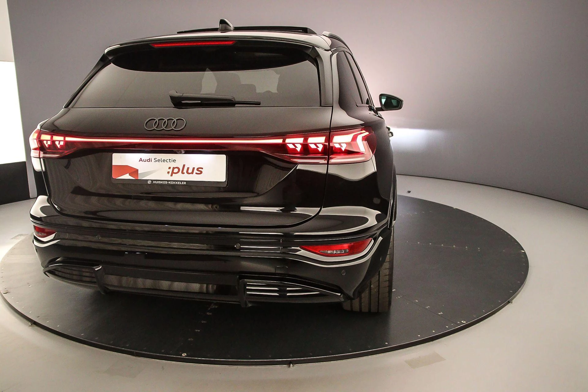 Hoofdafbeelding Audi SQ6