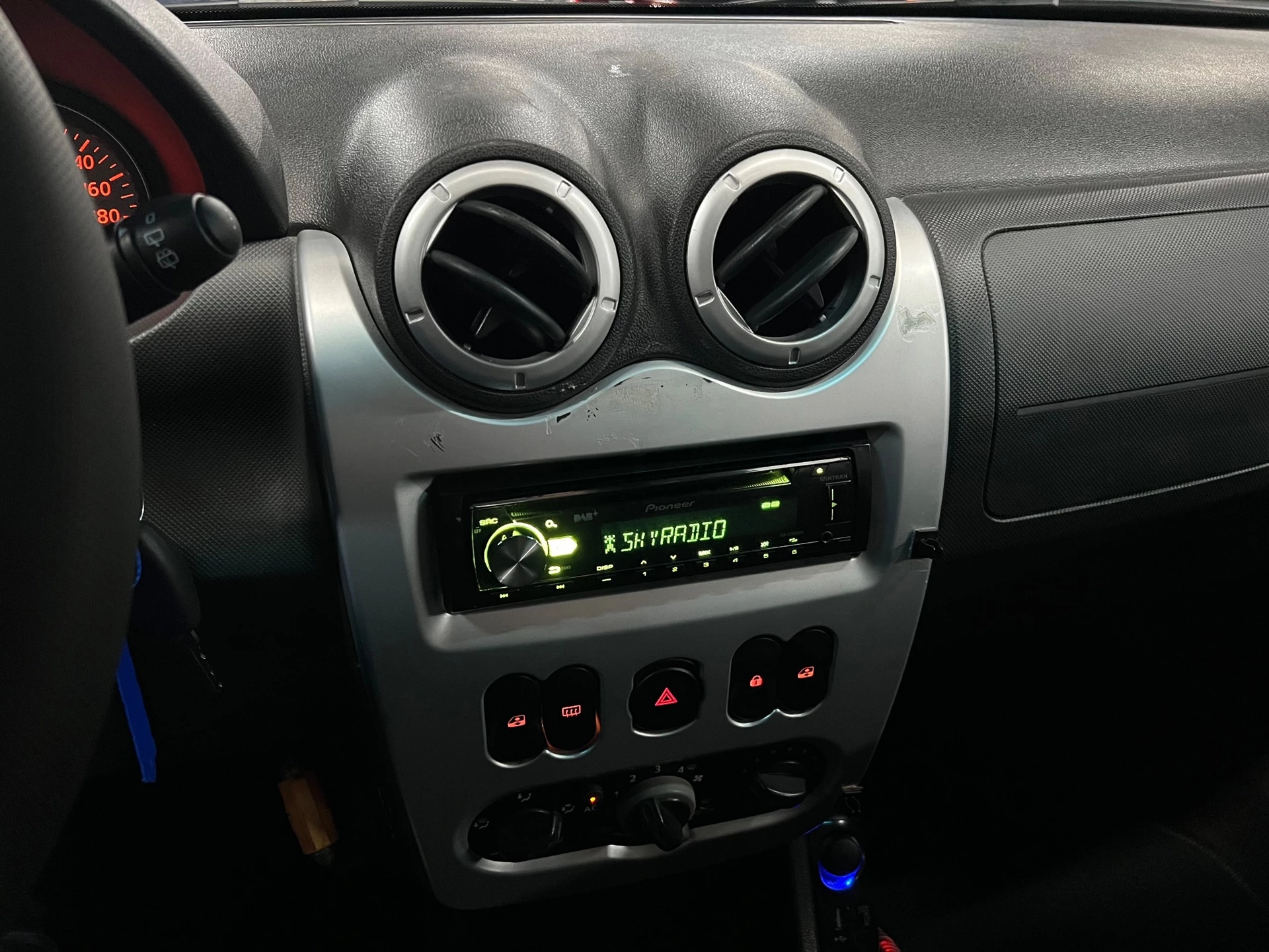 Hoofdafbeelding Dacia Logan