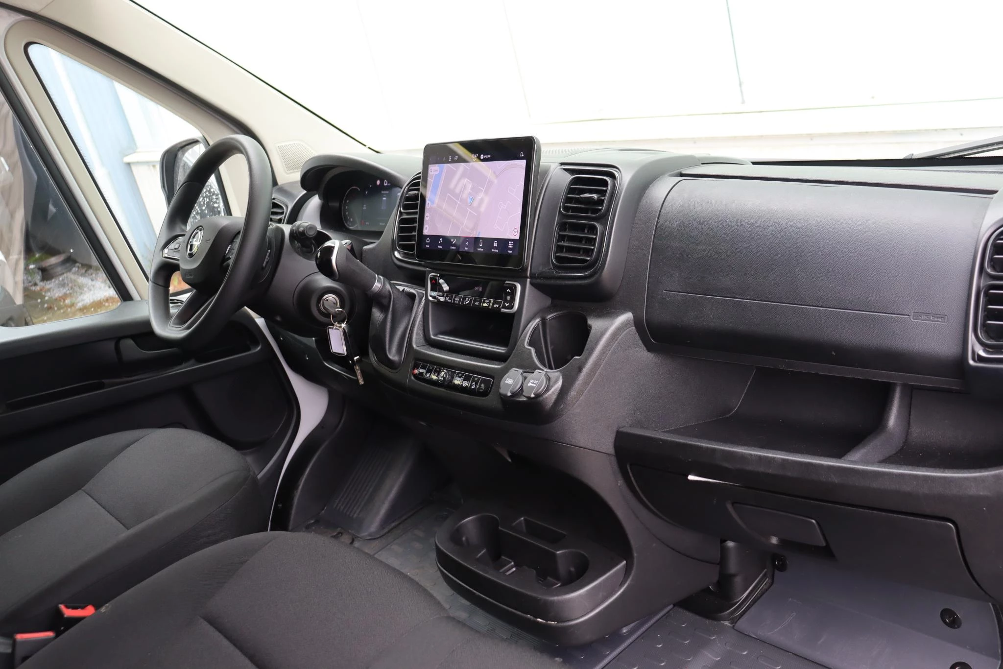 Hoofdafbeelding Opel Movano