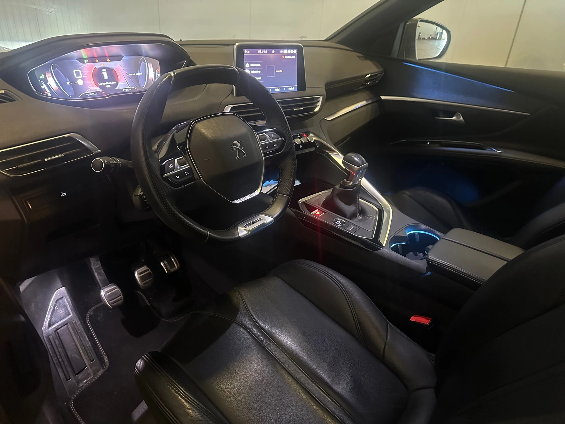 Hoofdafbeelding Peugeot 5008