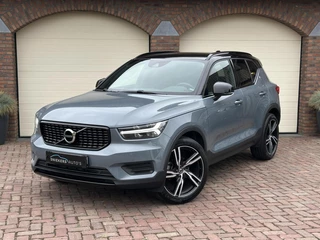 Hoofdafbeelding Volvo XC40 Volvo XC40 1.5 T2 R-Design Clima Carplay LED Navi 20"