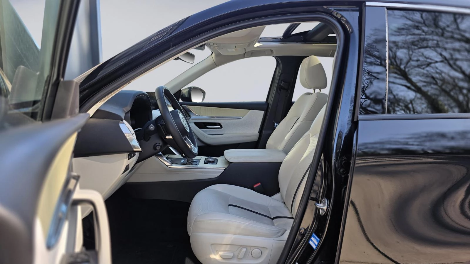 Hoofdafbeelding Mazda CX-60