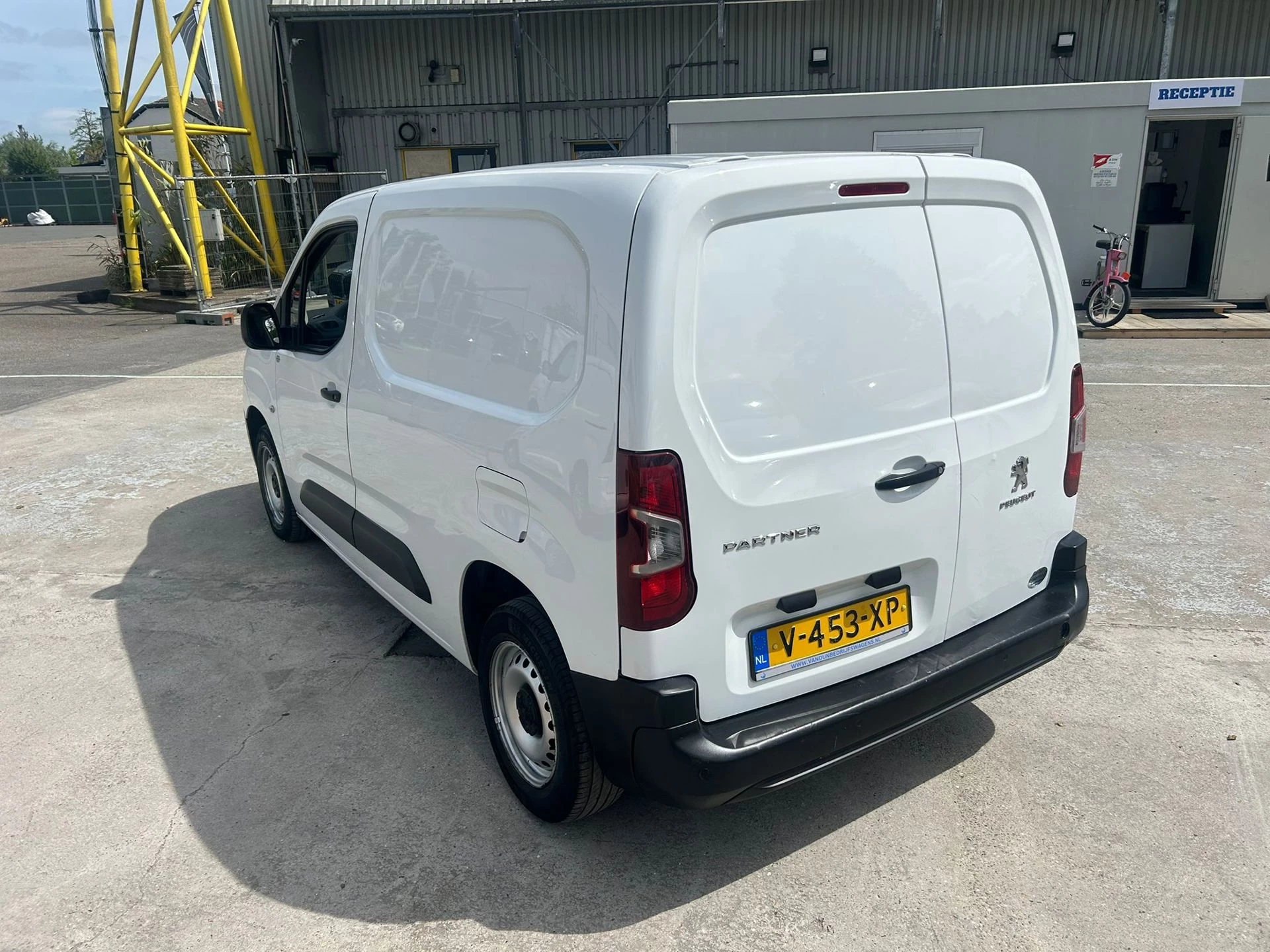 Hoofdafbeelding Peugeot Partner