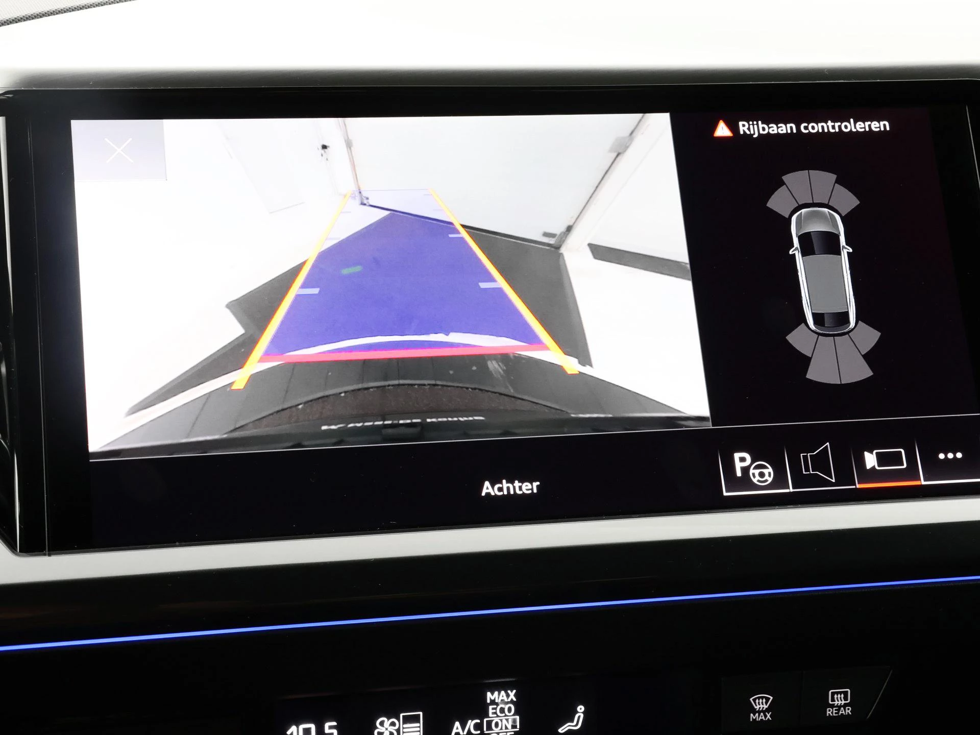 Hoofdafbeelding Audi Q4 Sportback e-tron