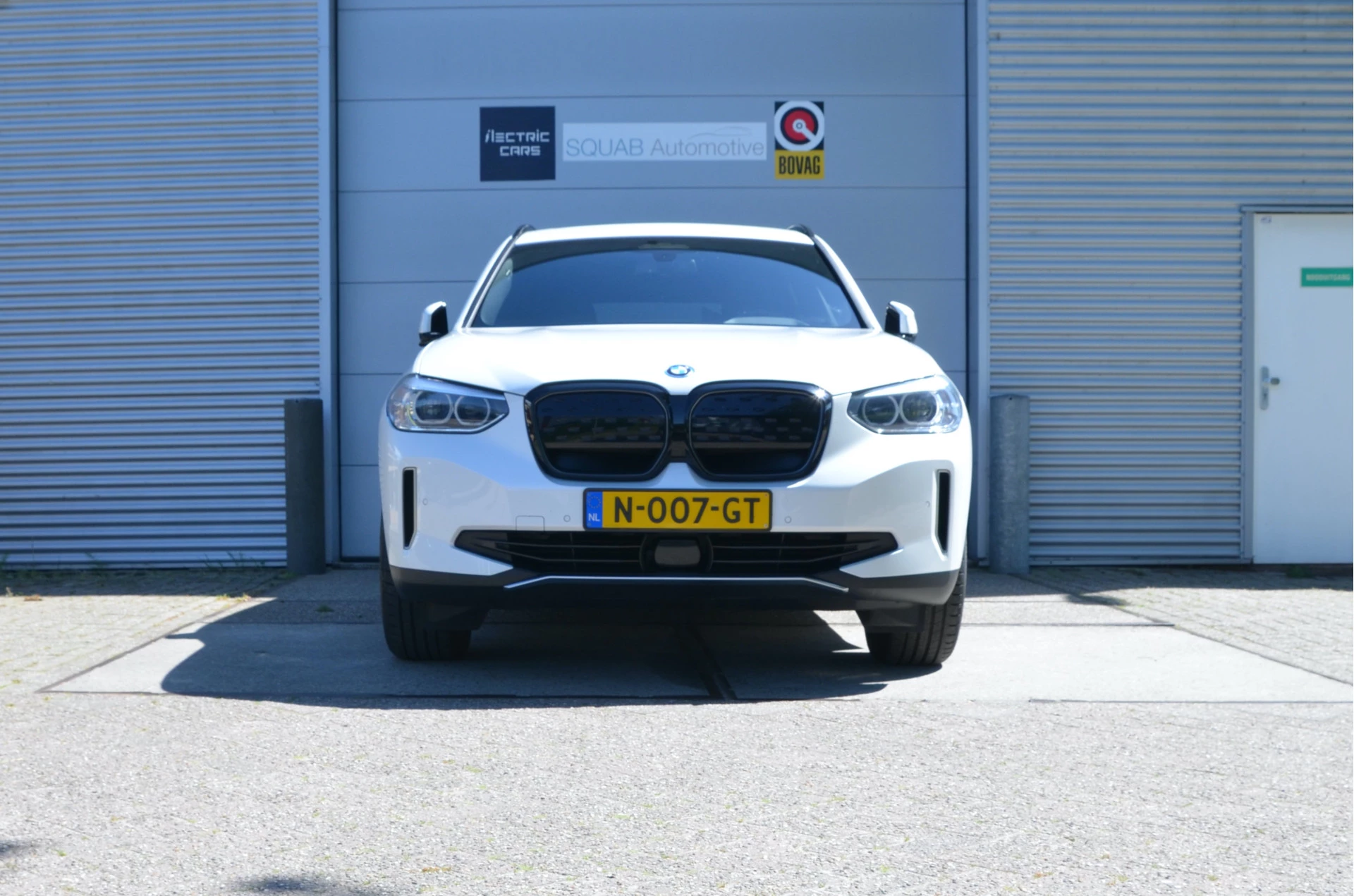 Hoofdafbeelding BMW iX3
