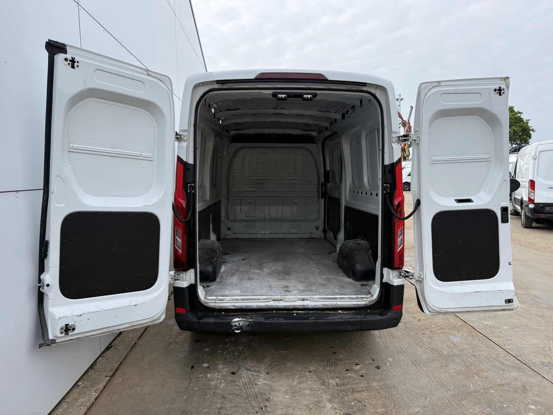 Hoofdafbeelding Maxus Deliver9