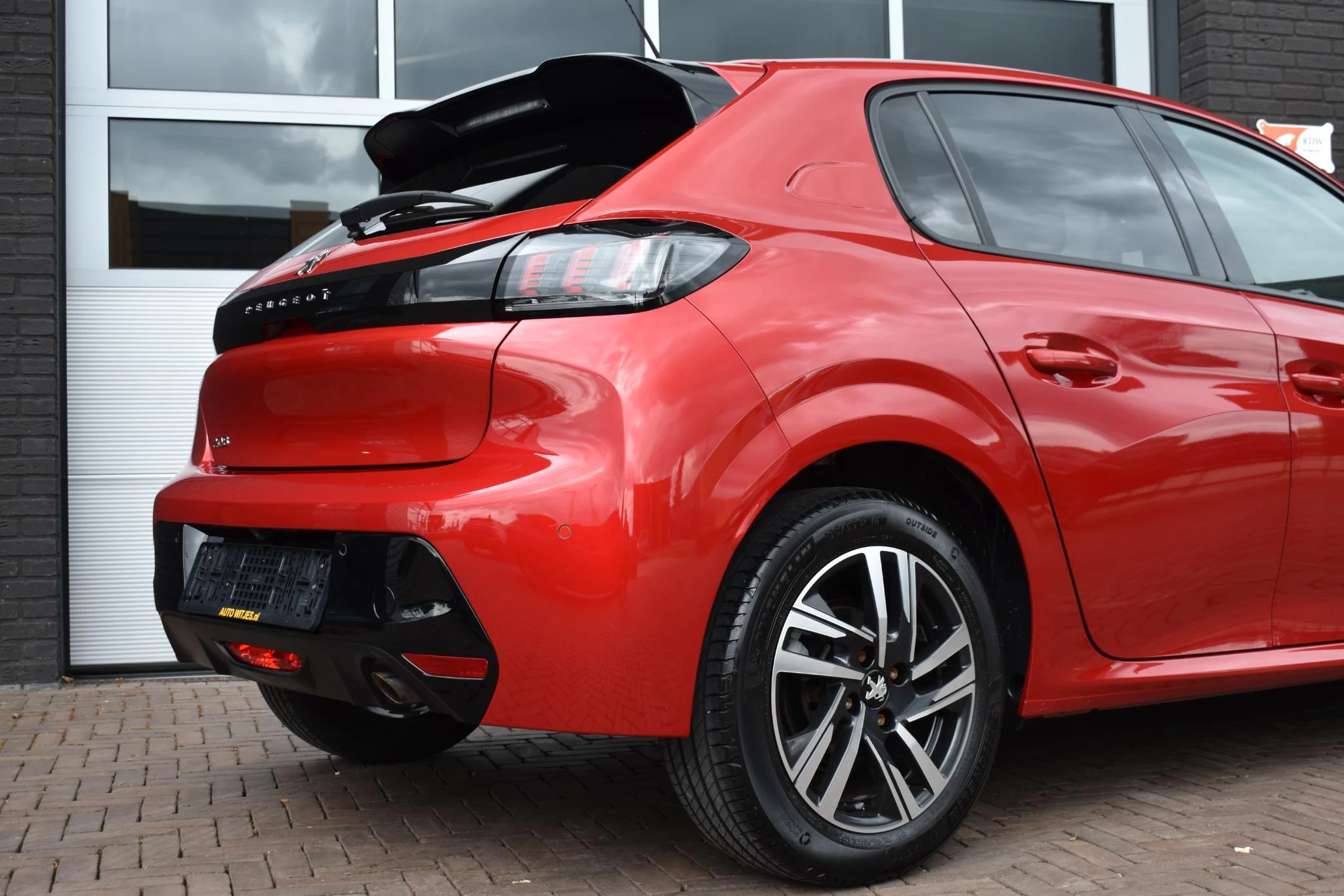 Hoofdafbeelding Peugeot 208